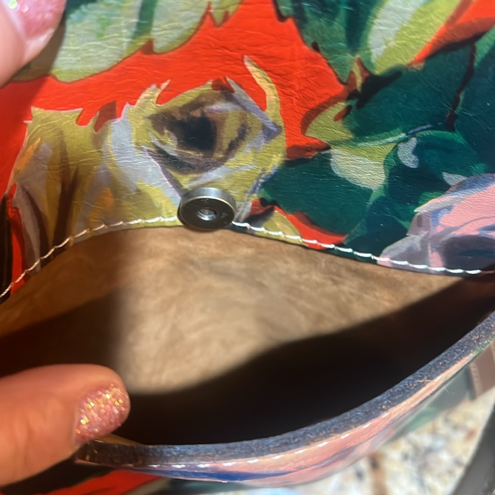 Patricia Nash Benvenuto Tote - Picture 7 of 10